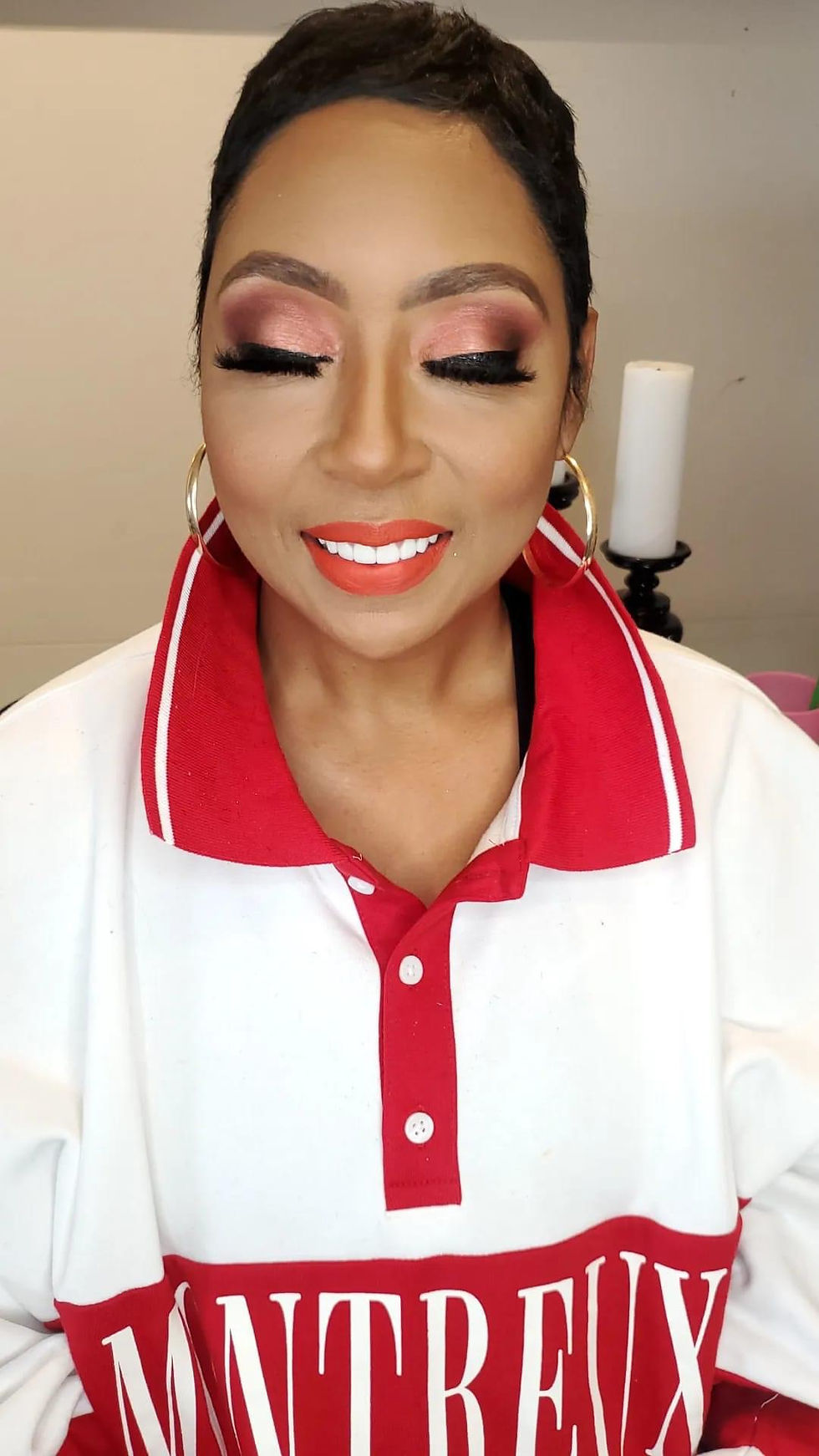 Thumbnail: She Crowned  With Beauty Royal Palette 