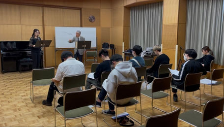 第一回 公開レッスンが行われました。