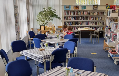 Blue Potts Cafe tables
