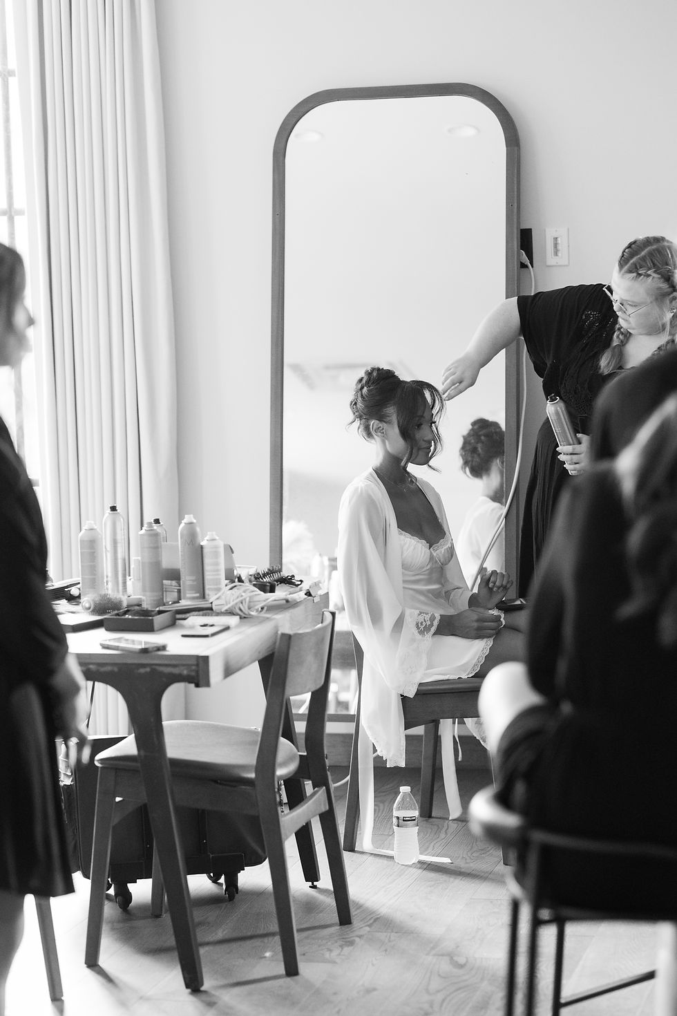 Bridal party getting ready at Franklin Park Conservatory, Columbus OH.