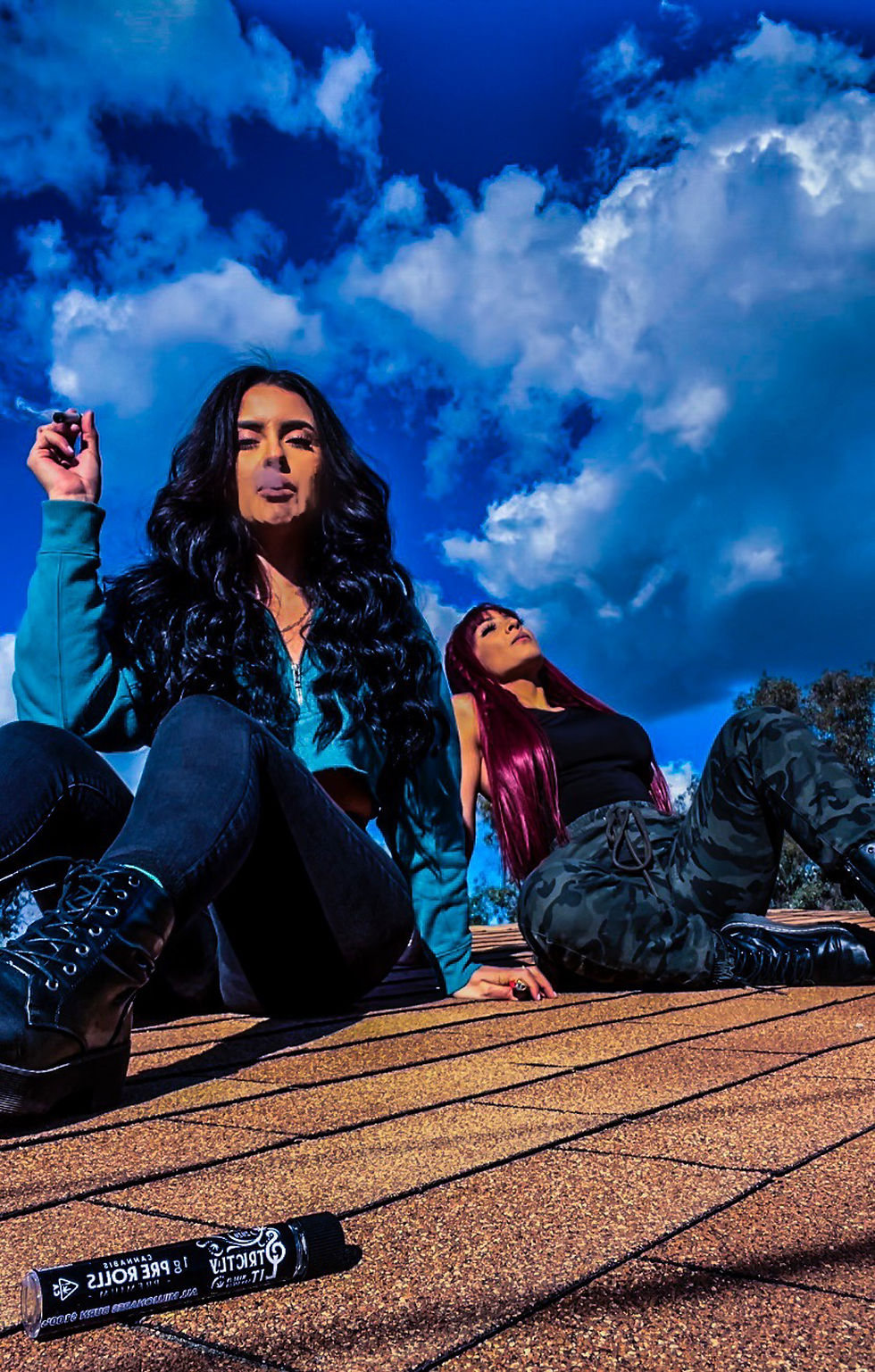 Strictly Lit-6.jpg