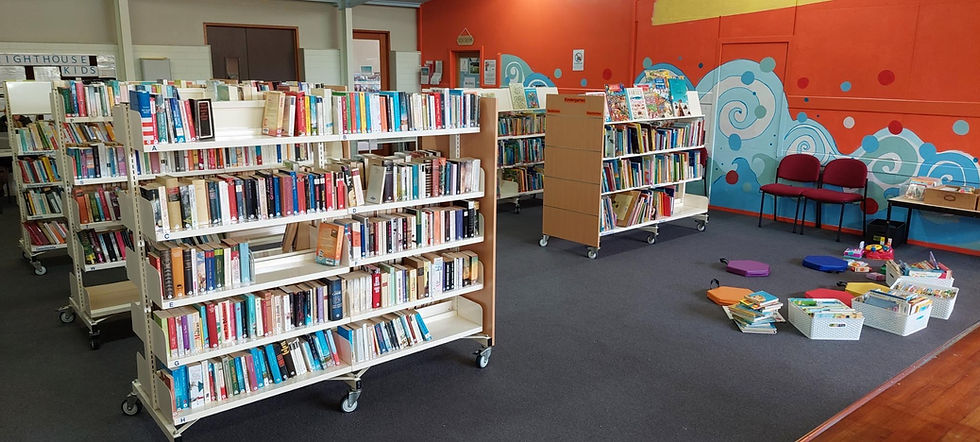 Bücherregale