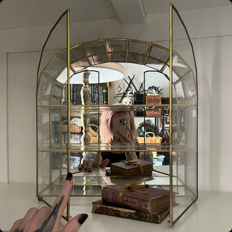 Thumbnail: Franklin Mint Brass Mirror Curio Shelf 