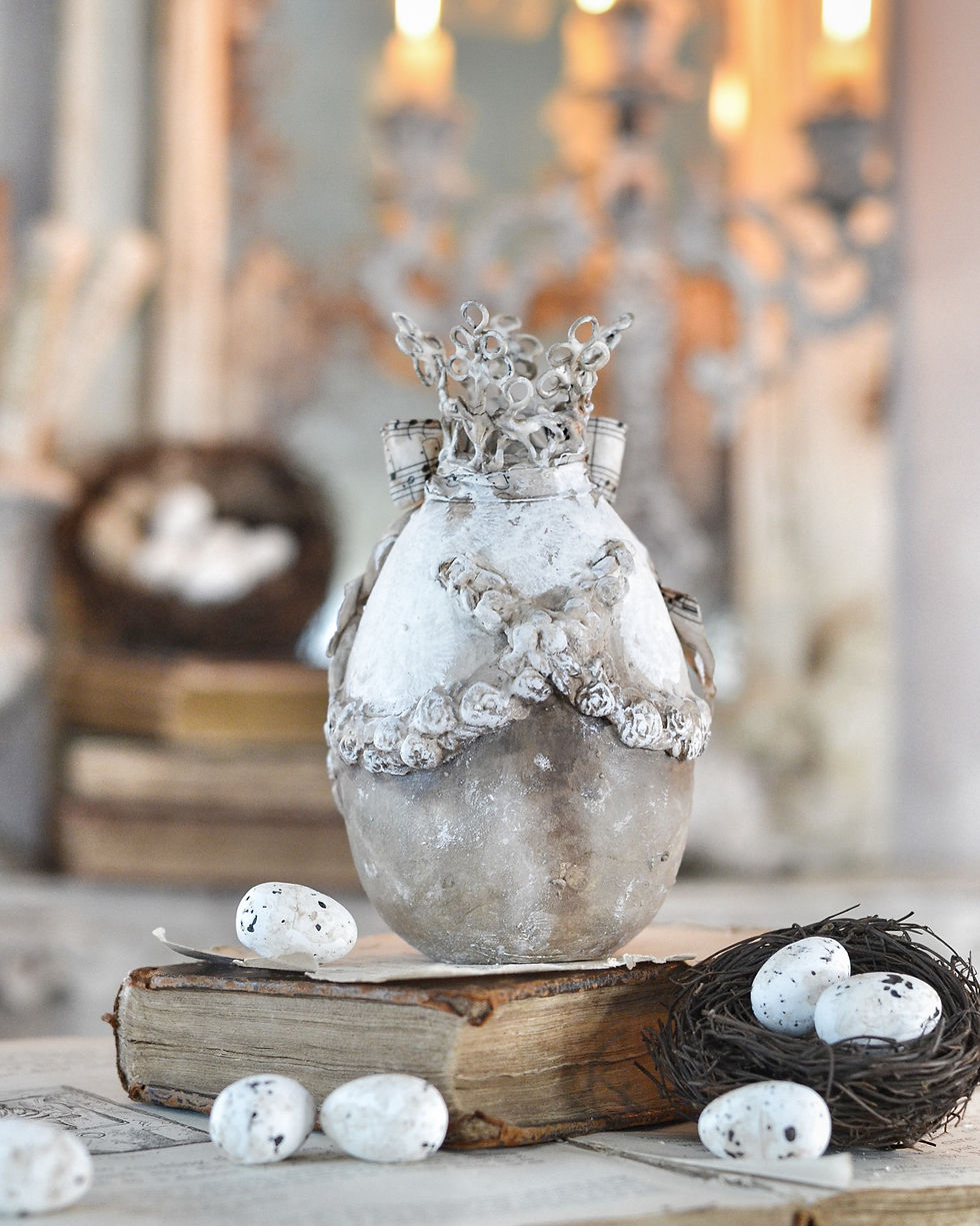 Thumbnail: Antique Lamb Egg