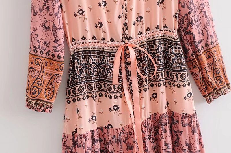 Thumbnail: Vintage Floral Print Boho Dress