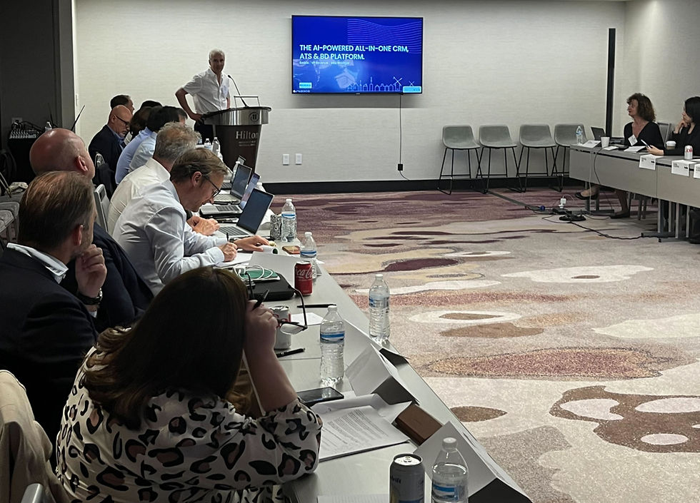 Duncan Barker presenting to InterSearch in  Washington DC, USA