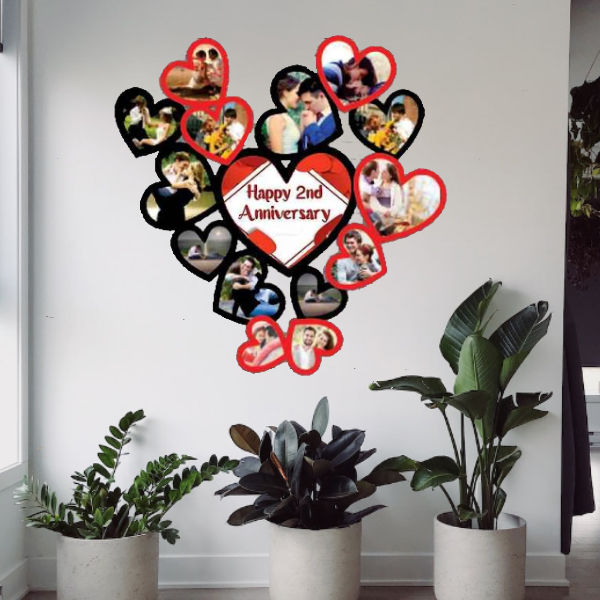 Thumbnail: Heart Shaped Wall Clock Frame