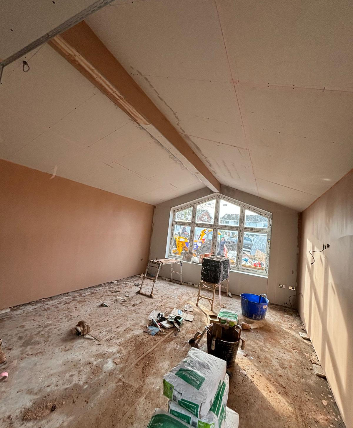 Construction projects
Building development
Residential construction
Commercial development
Renovation projects
Sustainable construction
Modern architecture
Building restoration
Site management
Property development
High-quality craftsmanship