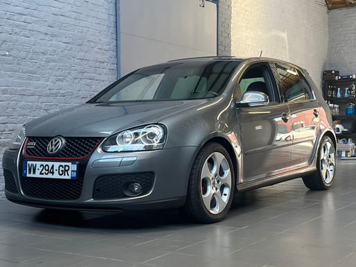🧽 Réparation cuir à Lille : Rénovation intérieure sur une VW Golf 5 GTI Edition 245
