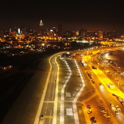 COSTANERA DE NOCHE