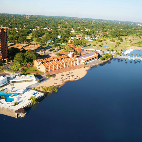 RESORT YACHT & GOLF CLUB
