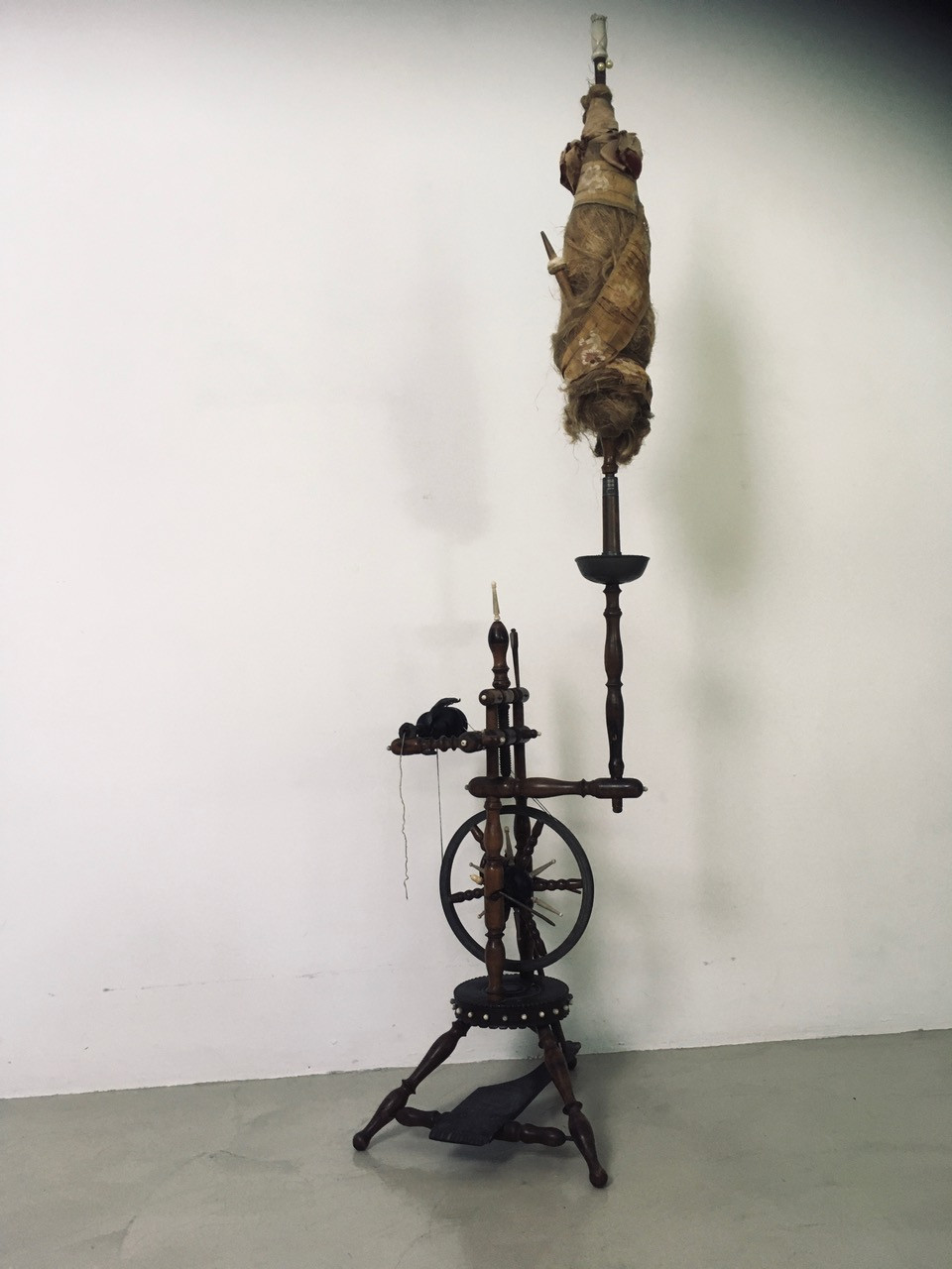 VestAndPage. Filatoio (XVIII/XIX secolo). Objet trouvé, 2020 Gentilmente donato da Haus der Lieben Sachen