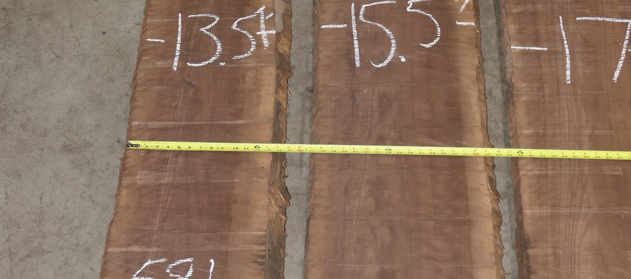 Walnut Flitches - Set #581227 - Photo #0