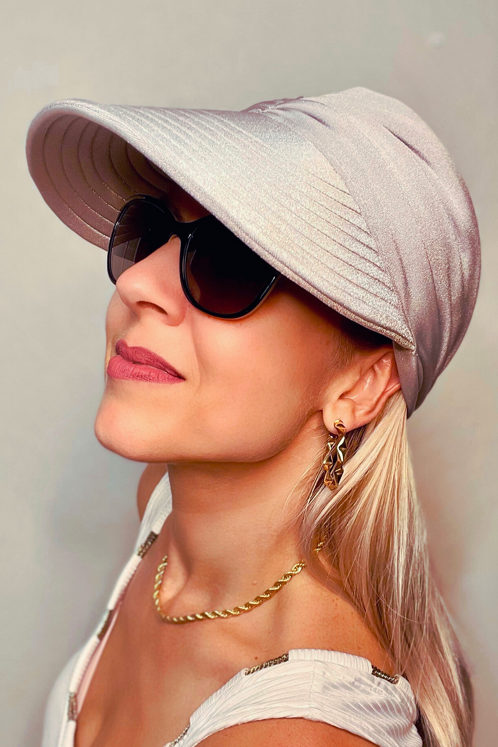 Thumbnail: Aruba Summer Visor Hat