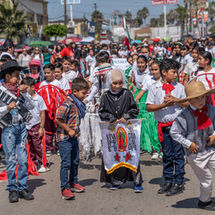 ROSARITO CELEBRA EL TRADICIONAL DESFILE DEL 16 DE SEPTIEMBRE