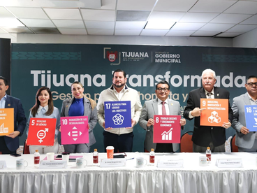 ISMAEL BURGUEĆO INAGURA EL FORO āTIJUANA TRANSFORMADAā CON ENFOQUE EN COMBATE A LA CORRUPCIĆN