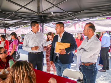 ROMĆN COTA ACERCA LOS SERVICIOS DEL GOBIERNO A LA COMUNIDAD EN JORNADA CIUDADANA