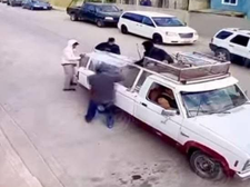 ABANDONAN REFRIGERADOR CON CADÁVER EN LA COLONIA LIBERTAD