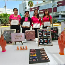 CLAUDIA AGATÓN FELICITA A ALUMNOS DE TALLERES