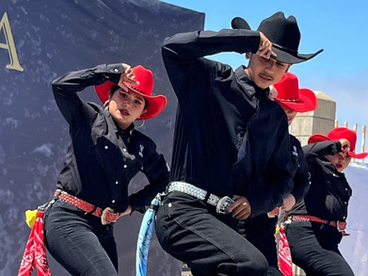 NIĆEZ Y JUVENTUDES DE ENSENADA EN EL SEXTO MONUMENTAL TIERRA DE VAQUEROS