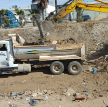 LIMPIAN ARROYO EL GALLO EN TIJUANA