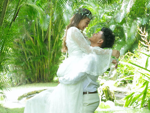eloping_wedding_in_hawaii.jpg