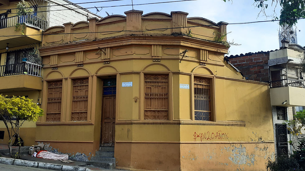 Manrique Casas -19