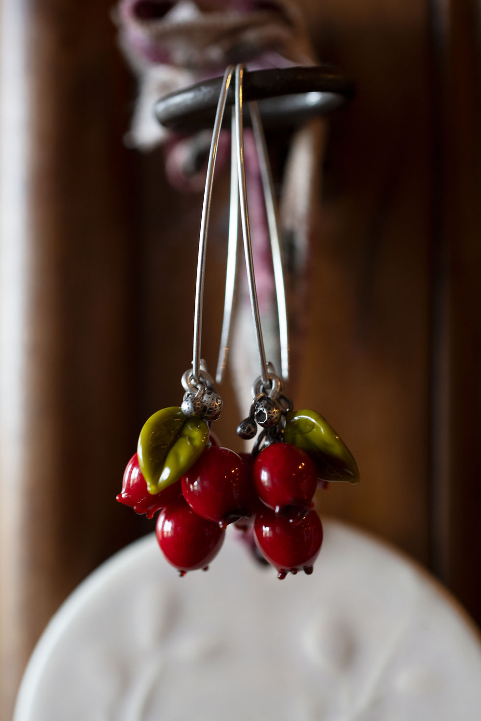 Miniature : SUR COMMANDE • boucles d'oreilles baies d'aubépine • verre et argent