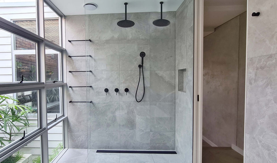 modern crows nest bathroom