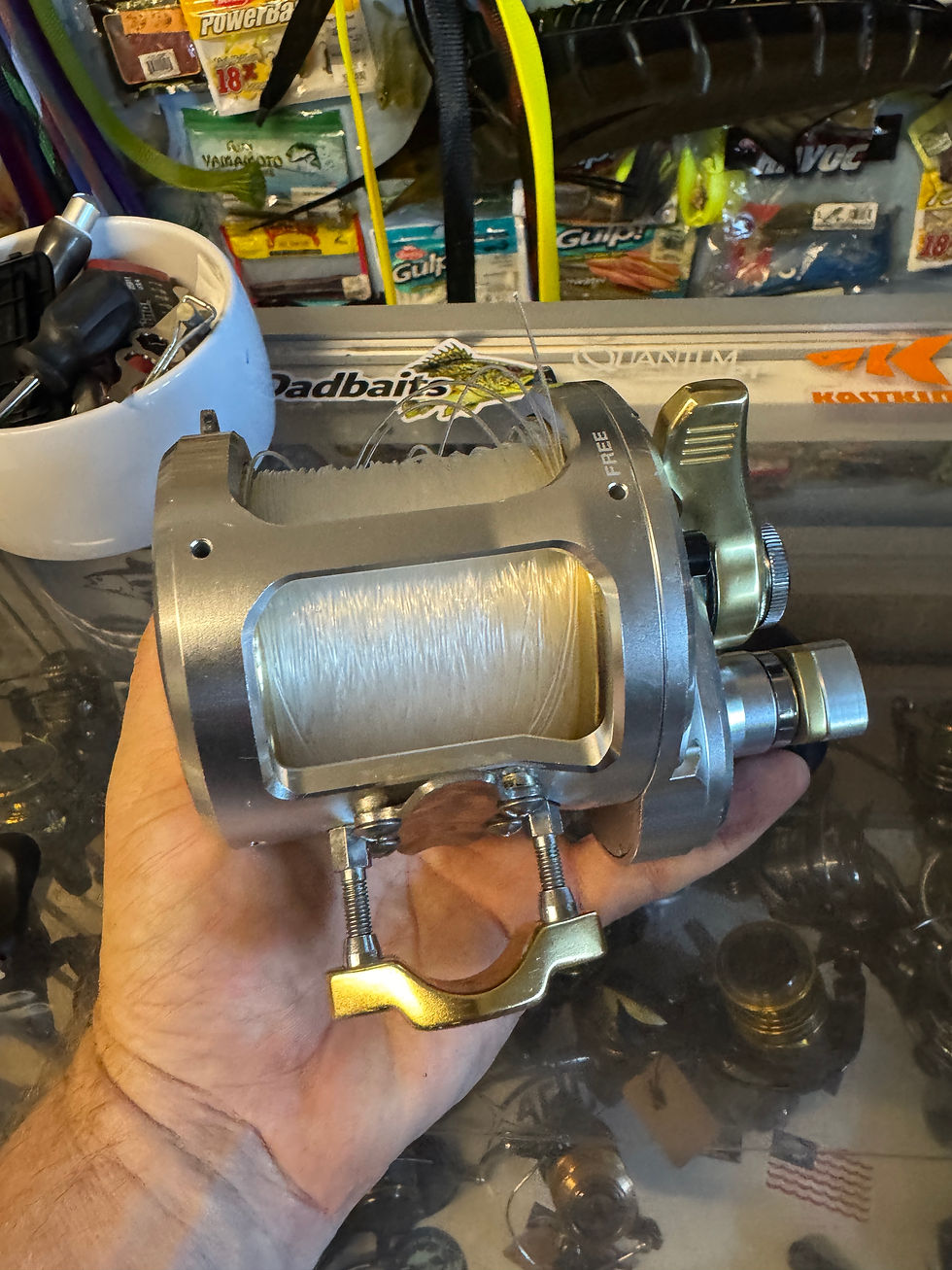 Thumbnail: Shimano Talica 25ii salt water conventional fishing reel. 