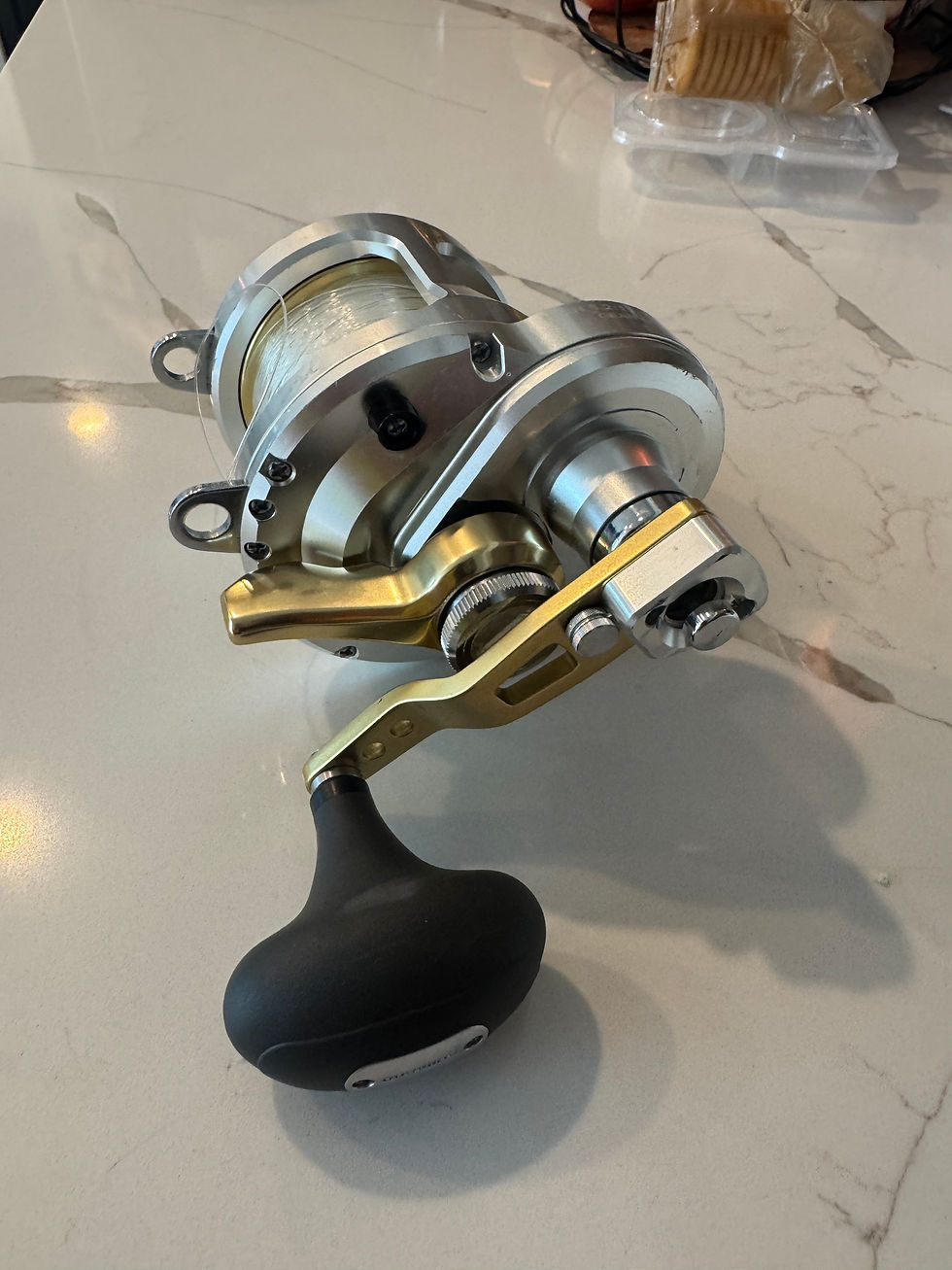 Thumbnail: Shimano Talica 20II two speed salt water fishing reel. Conventional 