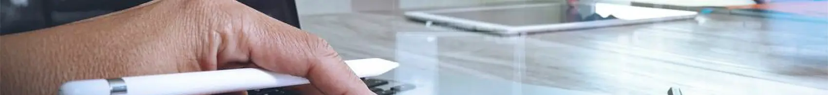 Planificación estratégica de proyectos digitales con cronograma, recursos y estructura clara – JMC Studio. Definimos el camino: recursos, tiempo, fases y acciones. La planificación es el mapa que garantiza un desarrollo eficiente, ordenado y exitoso del proyecto.