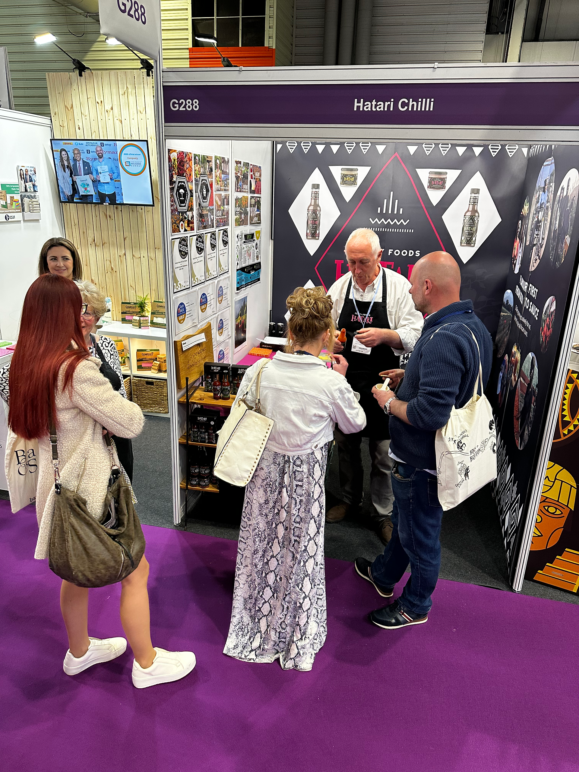 Trade show stand