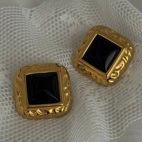 Weekend Lane | Crawford Earrings