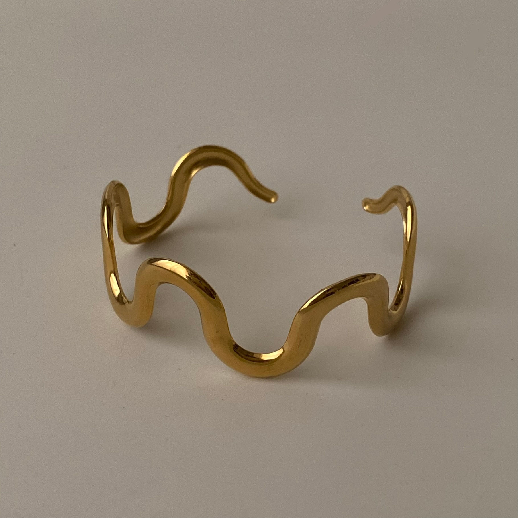 Fifi Wavy Cuff Bracelet