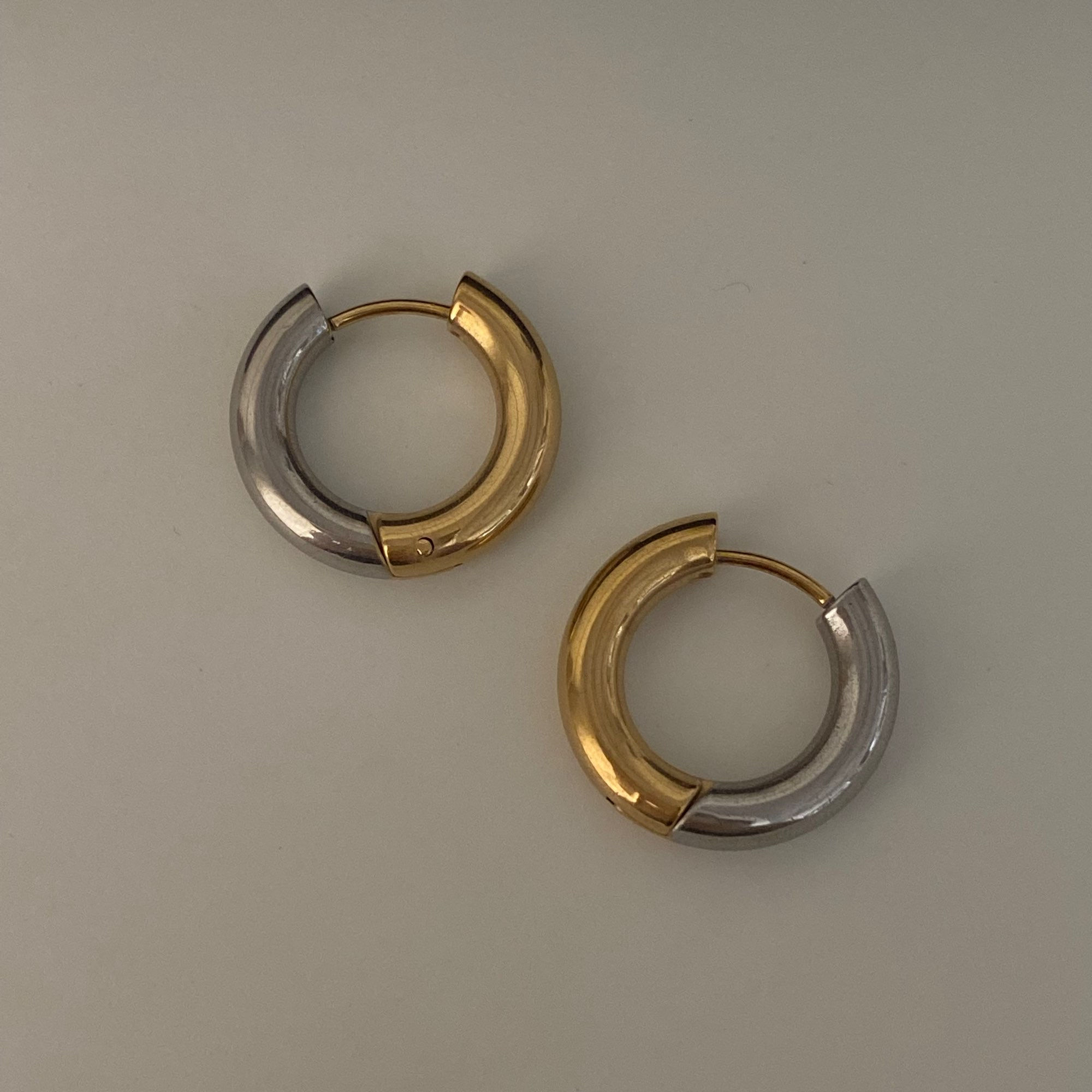 Mixed Feelings Hoops