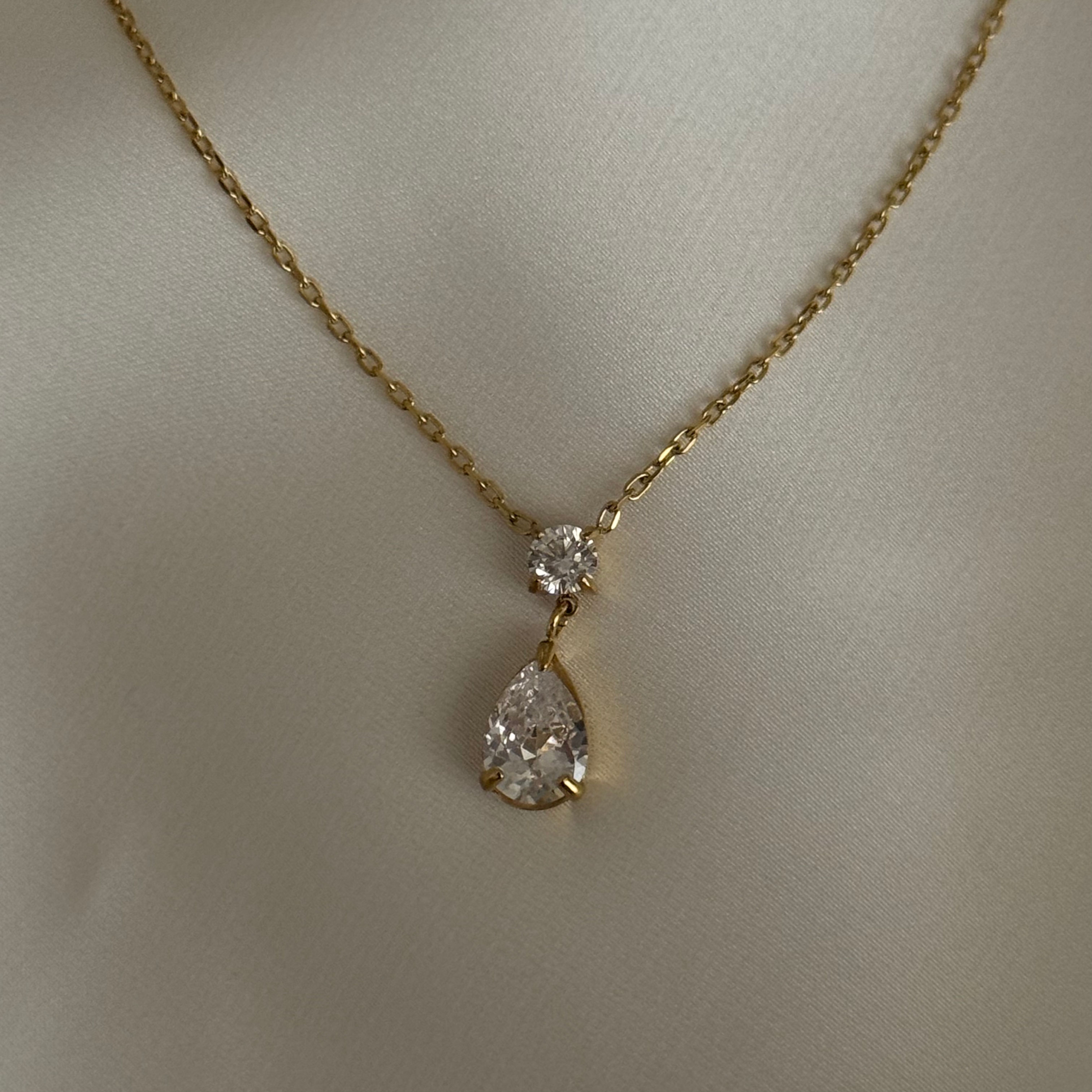 Claude Necklace