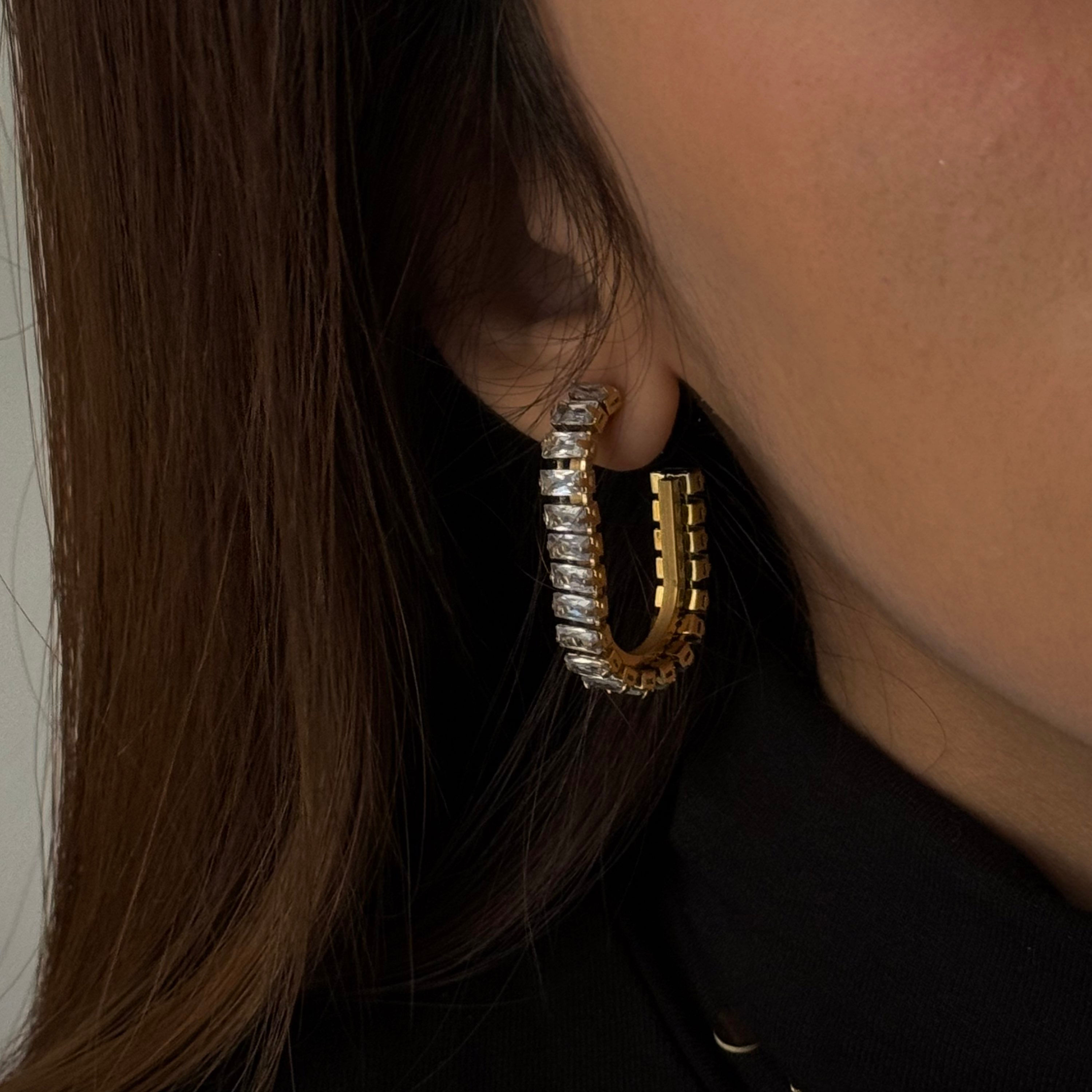 Paige Baguette Hoops