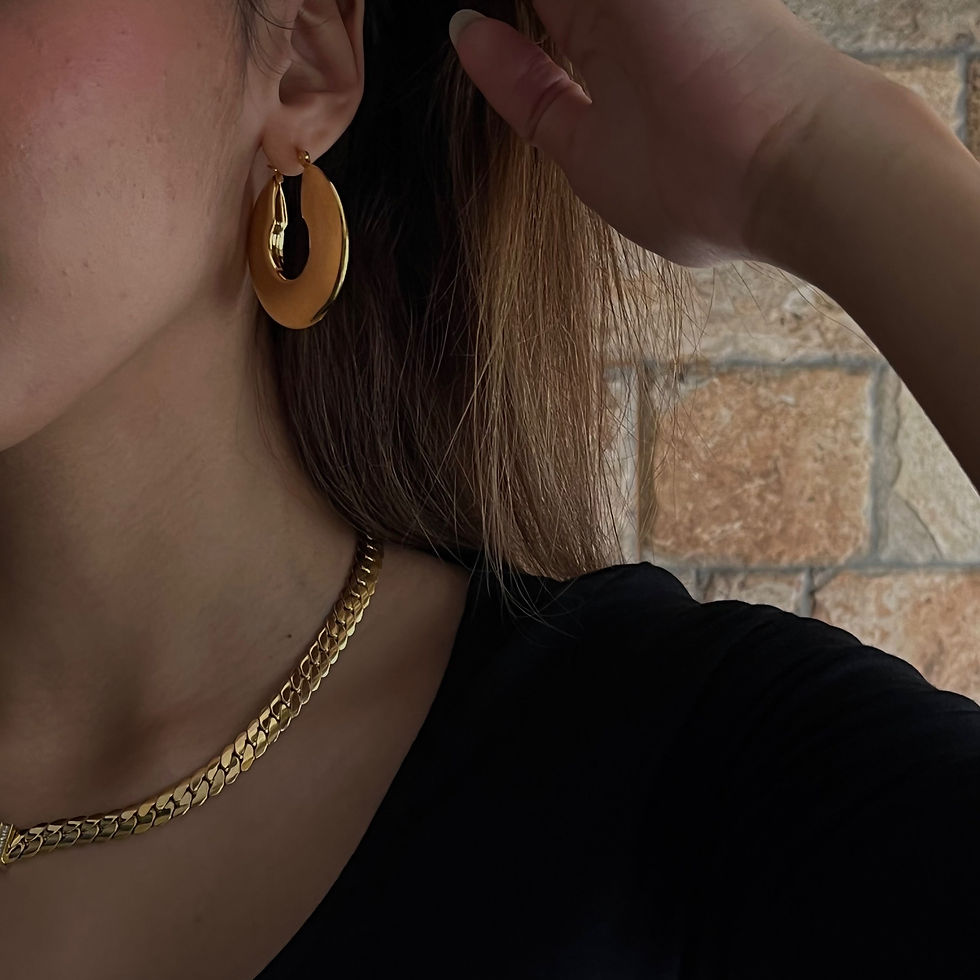 Thumbnail: Harlow Hoops