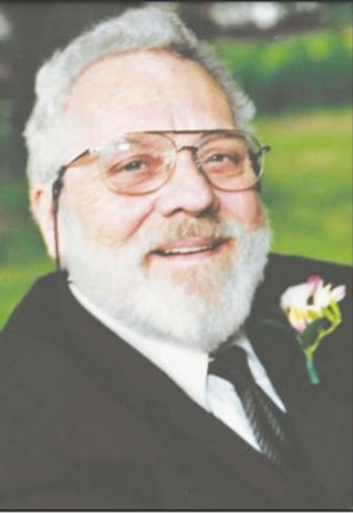SiekFrancis_frank_2020 obit pic.jpg