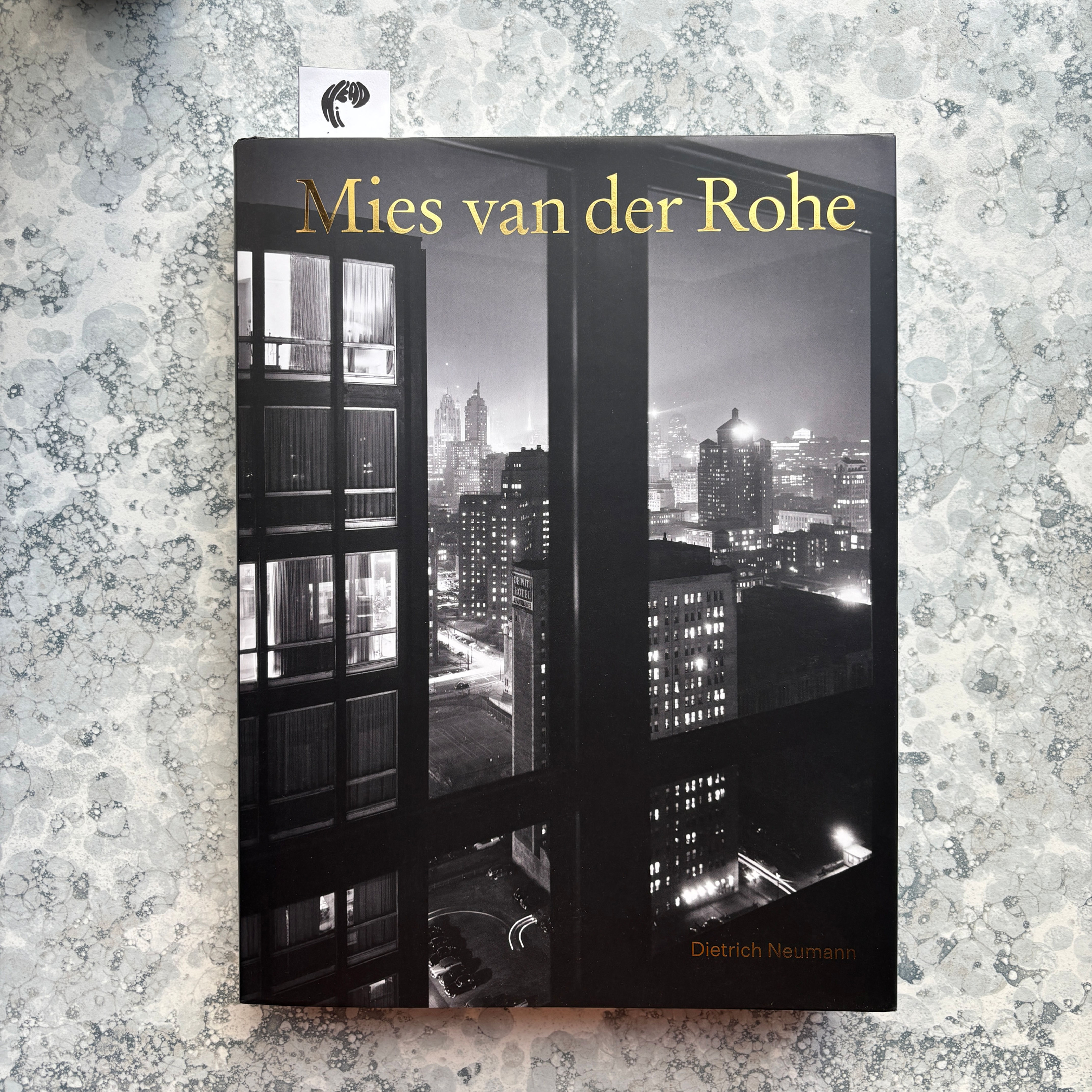 Mies Van Der Rohe: An Architect in His Time