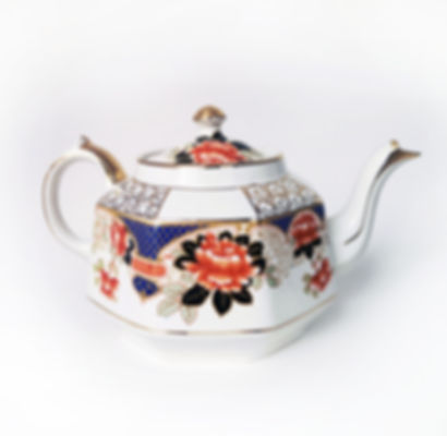 Gibsons England Imari Lotus Teapot