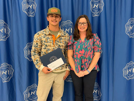 Congratulations to Dylan Coleman for winning the Ryan Barrett Memorial Lineman Scholarship this semester! 