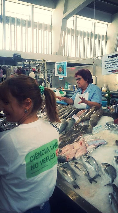 37784909_2130834663904090_26499924465150