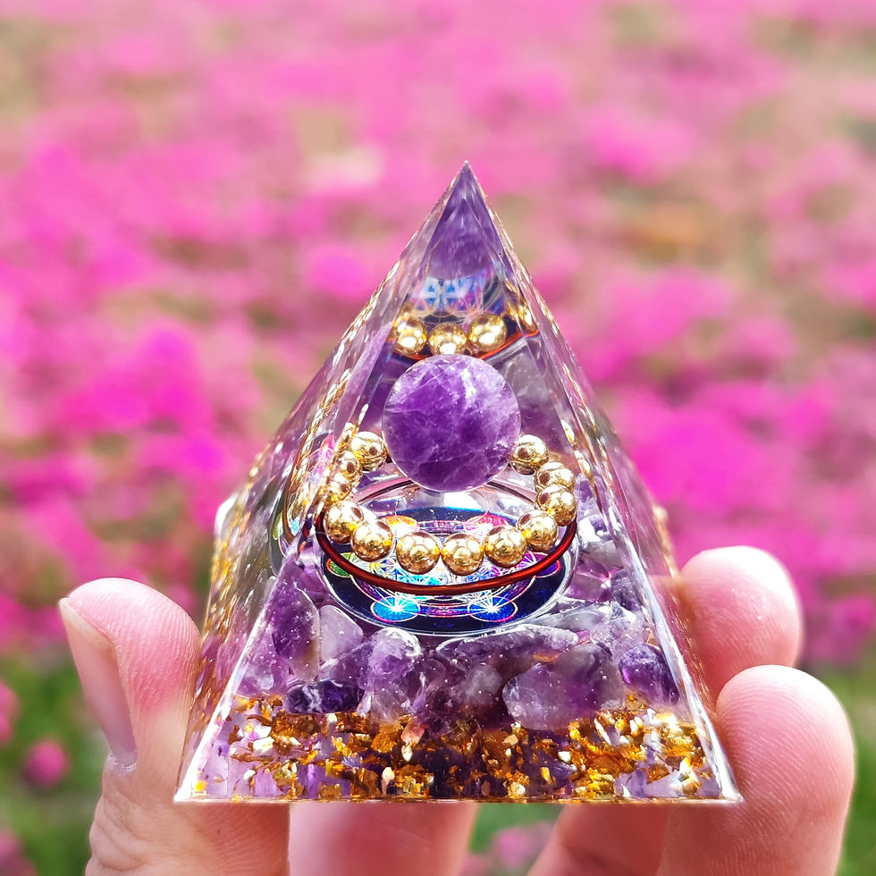 Miniature : Pyramide décorative 