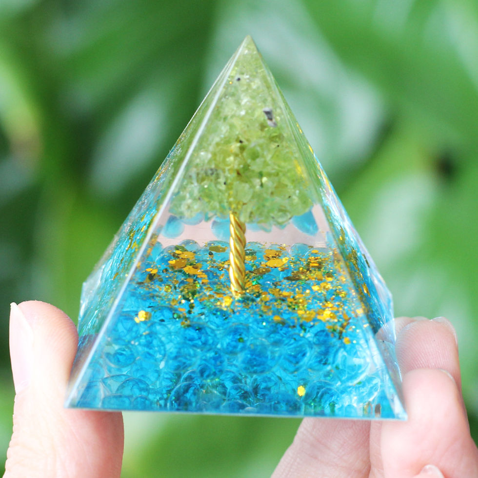 Miniature : Pyramide décorative 