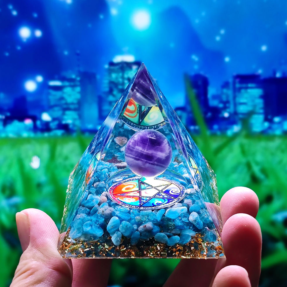 Miniature : Pyramide décorative 