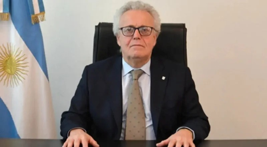 Horacio Guevara nuevo Superintendente de Servicios de Salud