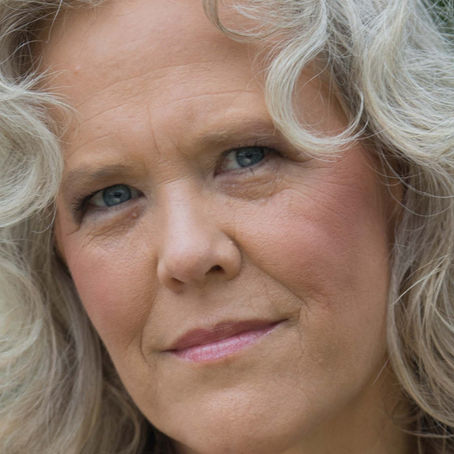 How to Fearlessly Attract your True Soul Tribe Online