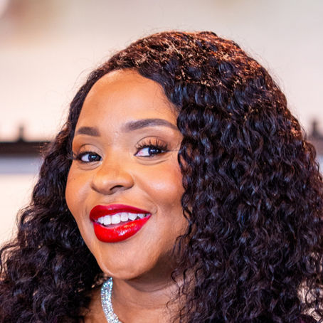 The Confidence Comeback Phrases: 10 Ready-to-Use Reframes to Silence Self-Doubt